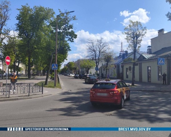 В Бресте водитель скрылся с места ДТП. Ведутся оперативно-розыскные мероприятия В Бресте водитель скрылся с места ДТП. Ведутся оперативно-розыскные мероприятия