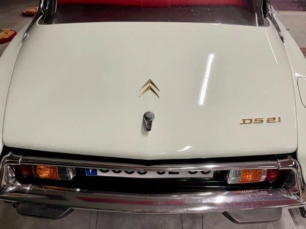 В России продают древнюю «Волгу» по цене «однушки» в Минске В России продают древнюю «Волгу» по цене «однушки» в Минске