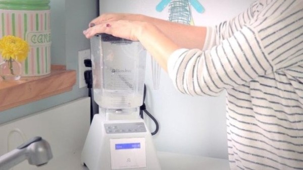 Столько лет вы делали это неправильно! Узнайте 12 лайфхаков по чистке и уборке Столько лет вы делали это неправильно! Узнайте 12 лайфхаков по чистке и уборке