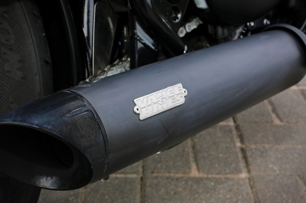 «В замок зажигания впихнули ключ от шкафа». Белорус про Triumph Bonneville Bobber из Америки «В замок зажигания впихнули ключ от шкафа». Белорус про Triumph Bonneville Bobber из Америки