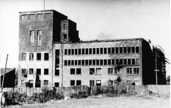 Брестскую ТЭЦ отстраивали пленные немцы. Вы знали? Брестскую ТЭЦ отстраивали пленные немцы. Вы знали?