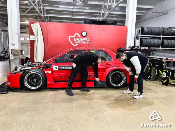 Белорус вложил 300 000 долларов в Mitsubishi Lancer Evolution. А теперь продает значительно дешевле Белорус вложил 300 000 долларов в Mitsubishi Lancer Evolution. А теперь продает значительно дешевле