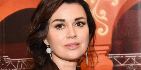 Умерла актриса Анастасия Заворотнюк Умерла актриса Анастасия Заворотнюк