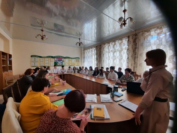 В Дивинском детском доме провели выпускников &mdash; 11 воспитанников теперь будут строить свою жизнь самостоятельно