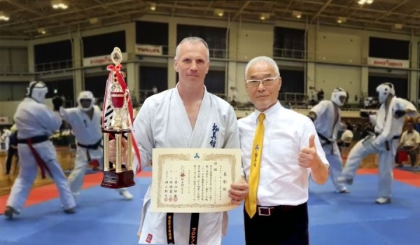 Прораб из Беларуси выиграл чемпионат Японии по каратэ Прораб из Беларуси выиграл чемпионат Японии по каратэ