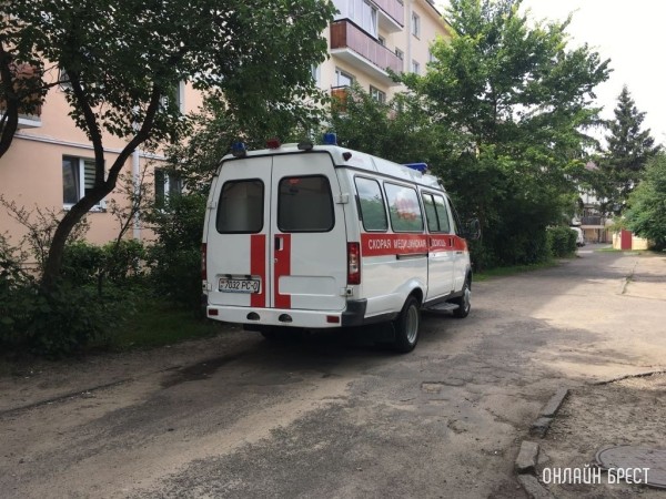 Увеличена надбавка фельдшерам выездных бригад скорой медицинской помощи, выезжающим самостоятельно Увеличена надбавка фельдшерам выездных бригад скорой медицинской помощи, выезжающим самостоятельно