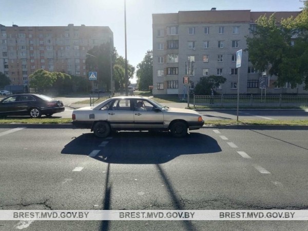 В Бресте водитель Audi сбила 11-летнюю девочку В Бресте водитель Audi сбила 11-летнюю девочку