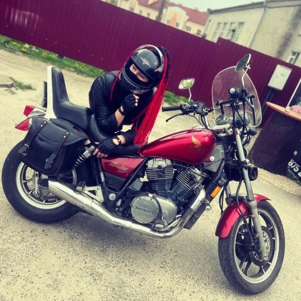 «Железный конь» стал мечтой девушки из Брестской области «Железный конь» стал мечтой девушки из Брестской области