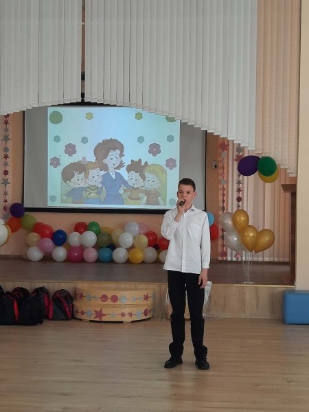 В Дивинском детском доме провели выпускников &mdash; 11 воспитанников теперь будут строить свою жизнь самостоятельно