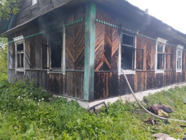 Двое мужчин погибли при пожаре в Ивацевичском районе Двое мужчин погибли при пожаре в Ивацевичском районе