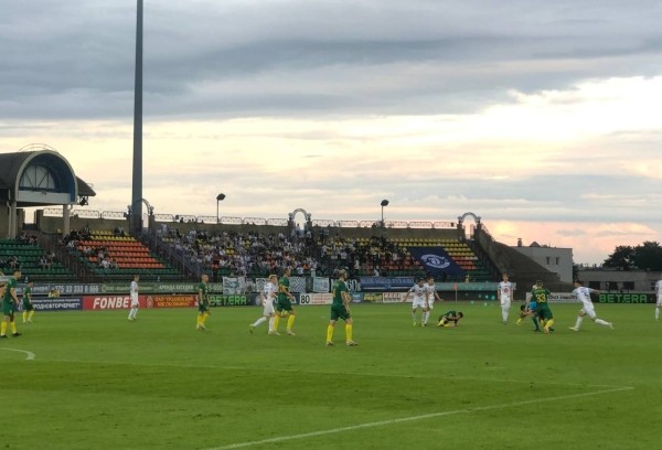 «Неман» на родном стадионе «всухую» обыграл брестское «Динамо» «Неман» на родном стадионе «всухую» обыграл брестское «Динамо»