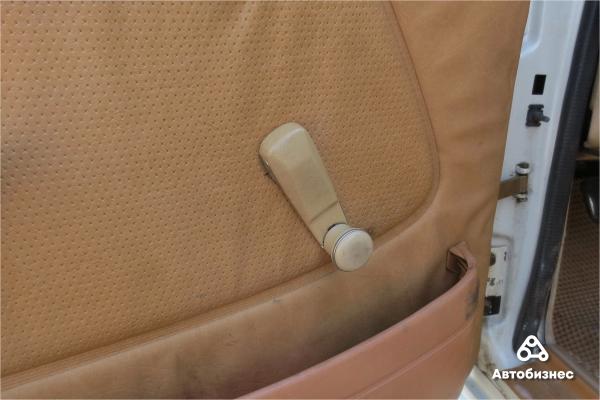 Погибать под забором такие автомобили не должны: мнение владельца Mercedes W123 Погибать под забором такие автомобили не должны: мнение владельца Mercedes W123