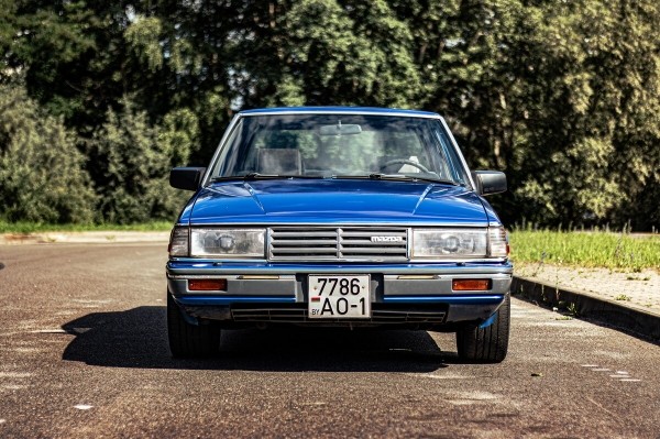 Это судьба! Брестчанин спустя 20 лет вернул и восстановил свою Mazda 929 из 80-х