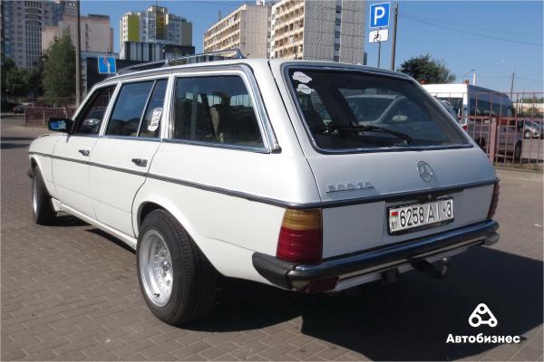 Погибать под забором такие автомобили не должны: мнение владельца Mercedes W123 Погибать под забором такие автомобили не должны: мнение владельца Mercedes W123