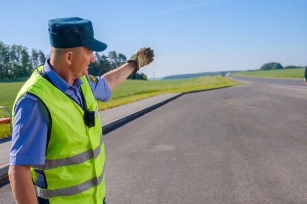 Перевес есть? А если проверим? Как в Беларуси взвешивают на дорогах грузовики, и почему это необходимо делать