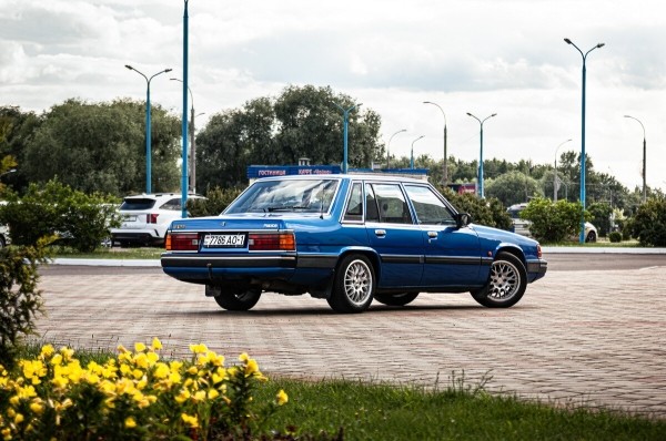 Это судьба! Брестчанин спустя 20 лет вернул и восстановил свою Mazda 929 из 80-х