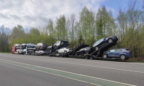 «Через Турцию — 5 000 евро сверху». Какие остались пути доставки «зависших» в Литве машин «Через Турцию — 5 000 евро сверху». Какие остались пути доставки «зависших» в Литве машин