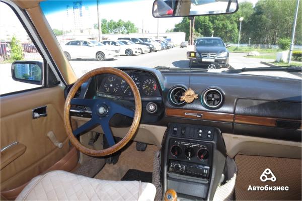 Погибать под забором такие автомобили не должны: мнение владельца Mercedes W123 Погибать под забором такие автомобили не должны: мнение владельца Mercedes W123