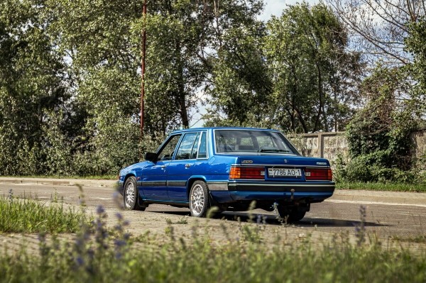 Это судьба! Брестчанин спустя 20 лет вернул и восстановил свою Mazda 929 из 80-х