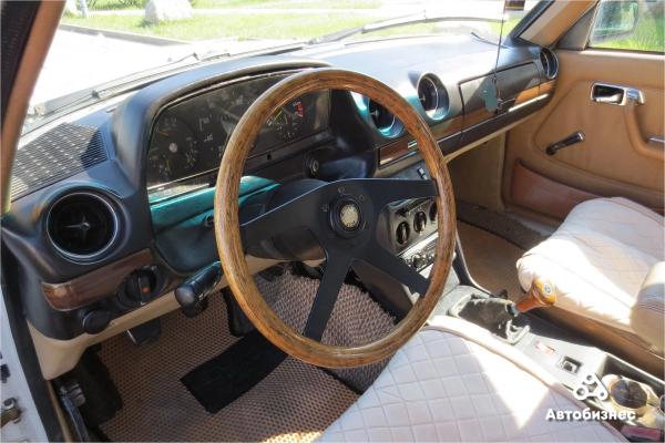 Погибать под забором такие автомобили не должны: мнение владельца Mercedes W123 Погибать под забором такие автомобили не должны: мнение владельца Mercedes W123