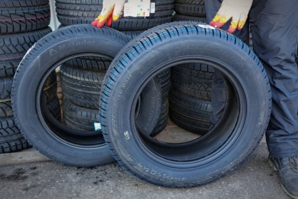 Сколько шин можно ввезти через границу без пошлин? Отвечает таможня Сколько шин можно ввезти через границу без пошлин? Отвечает таможня