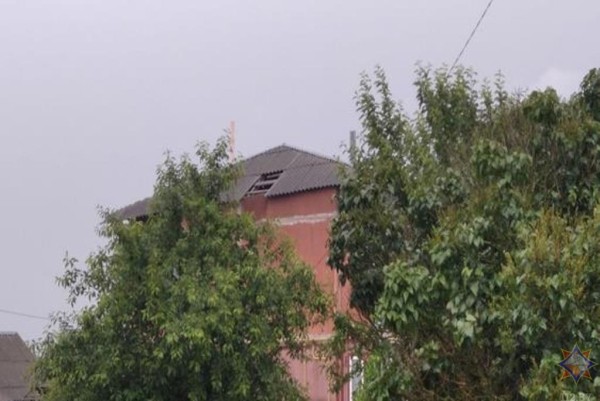 В МЧС рассказали о последствиях непогоды на Брестчине В МЧС рассказали о последствиях непогоды на Брестчине