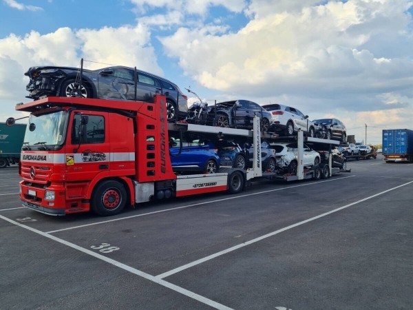 «Через Турцию — 5 000 евро сверху». Какие остались пути доставки «зависших» в Литве машин «Через Турцию — 5 000 евро сверху». Какие остались пути доставки «зависших» в Литве машин