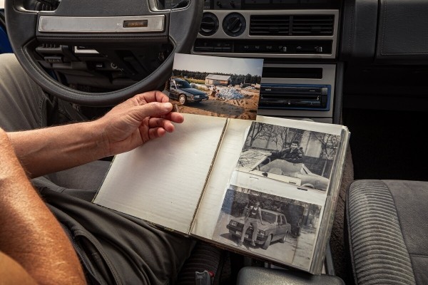 Это судьба! Брестчанин спустя 20 лет вернул и восстановил свою Mazda 929 из 80-х