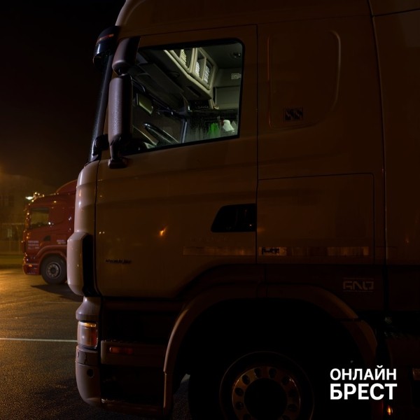 В Германии белорус на польской фуре въехал в грузовик и скрылся — что было дальше